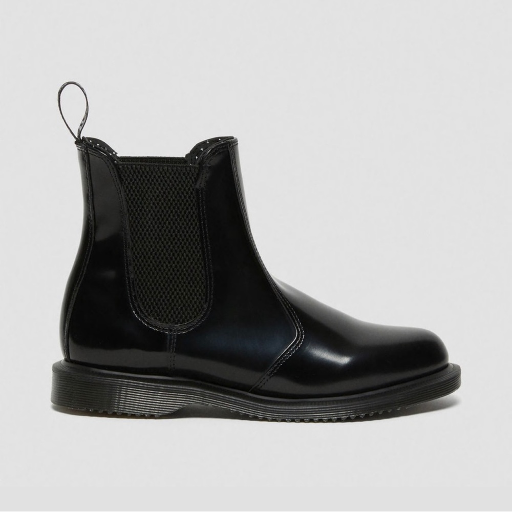 Dr Martens FLORA WOMEN'S SMOOTH LEATHER CHELSEA BOOTS Size 6